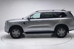 2025 Ford Everest Trend