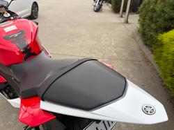 2014 Yamaha YZF-R6 Red
