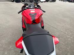 2014 Yamaha YZF-R6 Red
