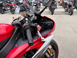 2014 Yamaha YZF-R6 Red