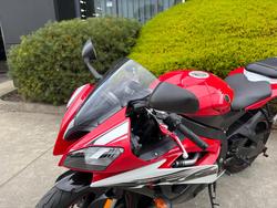 2014 Yamaha YZF-R6 Red