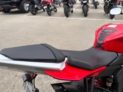2014 Yamaha YZF-R6 Red