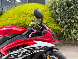 2014 Yamaha YZF-R6 Red