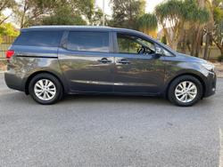 2017 Kia Carnival Si