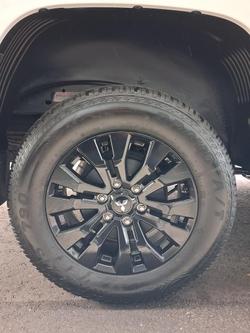 2025 Mitsubishi Triton GLX-R