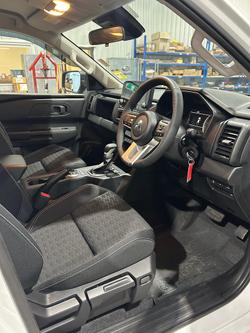 2025 Mitsubishi Triton GLX-R