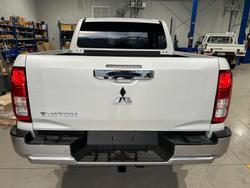 2025 Mitsubishi Triton GLX-R