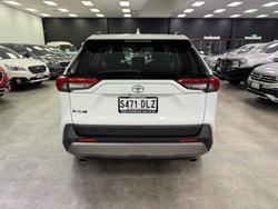 2022 Toyota RAV4 GXL
