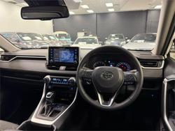 2022 Toyota RAV4 GXL