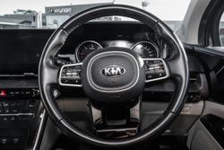 2021 Kia Carnival SLi