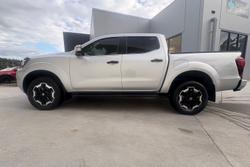 2021 Nissan Navara ST-X