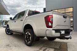 2021 Nissan Navara ST-X