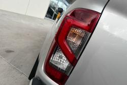 2021 Nissan Navara ST-X