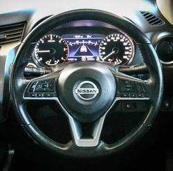2021 Nissan Navara ST-X