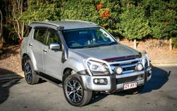 2020 Isuzu MU-X LS-T