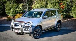 2020 Isuzu MU-X LS-T