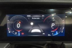 2025 Mahindra XUV700 AX7L