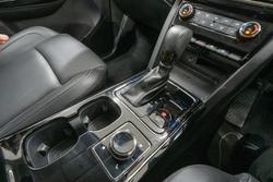 2025 Mahindra XUV700 AX7L