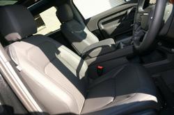 2025 Land Rover Defender 90 D250 S
