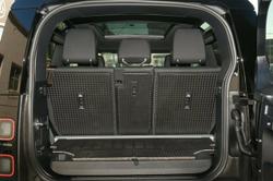 2025 Land Rover Defender 90 D250 S