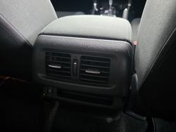 2021 Nissan Navara ST-X