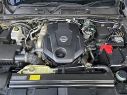 2021 Nissan Navara ST-X