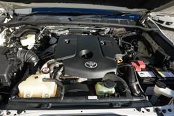 2022 Toyota Hilux SR