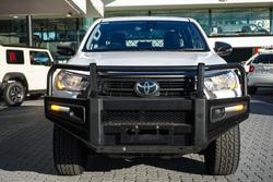 2022 Toyota Hilux SR