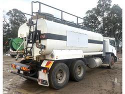 1998 International Acco 2350G