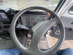 1998 International Acco 2350G