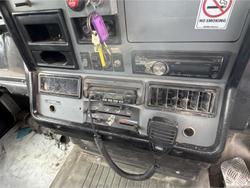 1998 International Acco 2350G