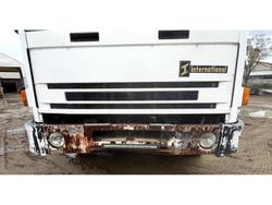 1998 International Acco 2350G
