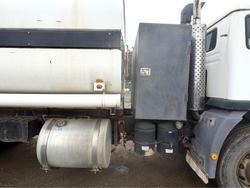 1998 International Acco 2350G
