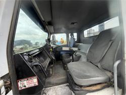1998 International Acco 2350G