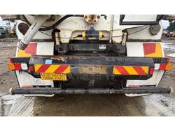 1998 International Acco 2350G