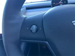 2023 Tesla Model Y Rear-Wheel Drive