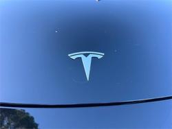 2023 Tesla Model Y Rear-Wheel Drive