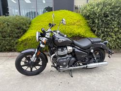 2025 Royal Enfield SUPER METEOR 650 Astral Black