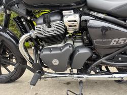 2025 Royal Enfield SUPER METEOR 650 Astral Black