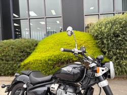 2025 Royal Enfield SUPER METEOR 650 Astral Black
