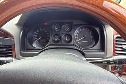 2004 Mitsubishi Pajero GLS