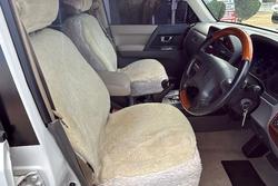 2004 Mitsubishi Pajero GLS