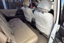 2004 Mitsubishi Pajero GLS