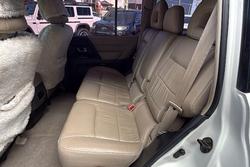 2004 Mitsubishi Pajero GLS