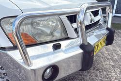 2004 Mitsubishi Pajero GLS
