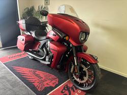 2025 Indian ROADMASTER DARK HORSE Sunset Red