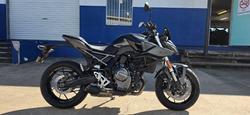 Suzuki GSX-8S