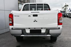 2021 Mitsubishi Triton GLX
