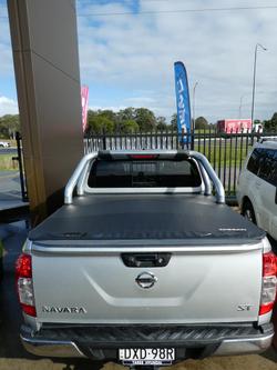 2017 Nissan Navara ST