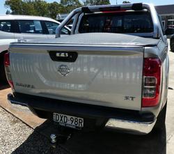 2017 Nissan Navara ST